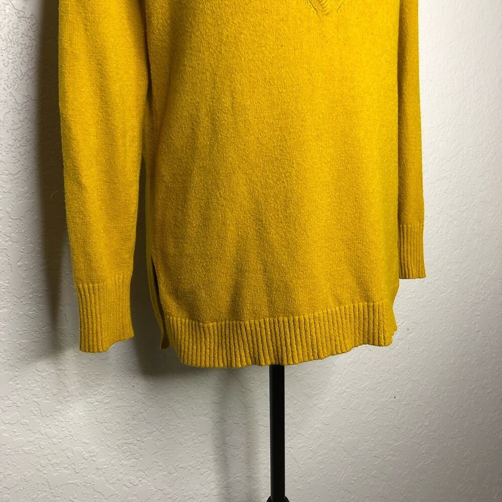 Anthropologie gold mustard yellow v neck sweater size Extra Small XS - Picture 3 of 15